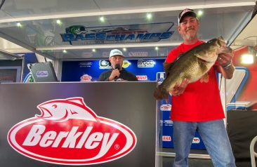 Chad Foraker tops over 1200 anglers at 16th Annual Berkley Big Bass Open on Lake Fork with a 10.89 lbr.  Wins a 2022 Skeeter ZX 200 - Yamaha 200 SHo