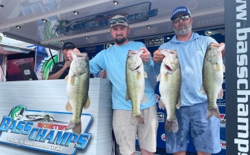 Henning & McQueen Win over $23,000 on LBJ with 29.41 lbs.  Fertig & Beauchamp win Central AOY