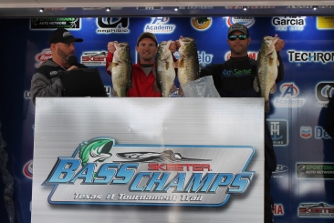 Shook & Iles top 332 teams on Rayburn - Win over $20,000 with 31.92 lbs.