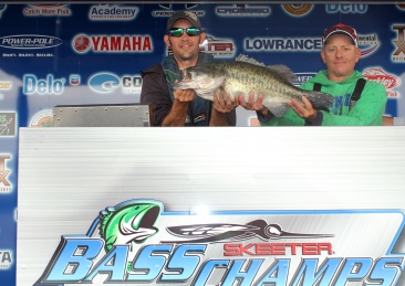 Crumley & Koslan Win over $20,000 on Travis with 21.47 & a 11.48 lb kicker!